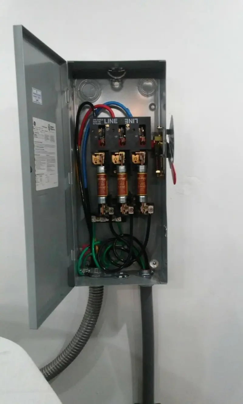 Three-phase disconnect switch installed for Electrical Wiring & Rewiring in North Ridgeville